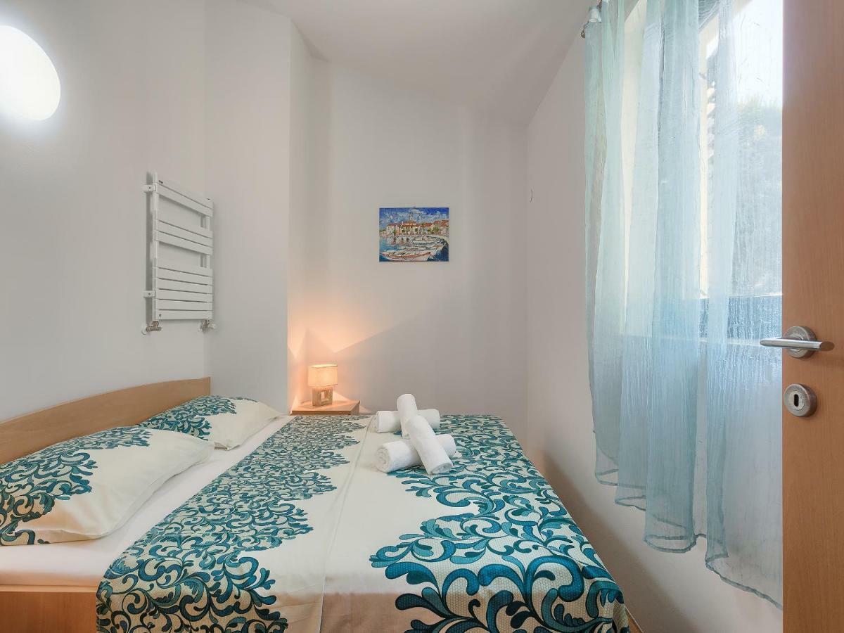 Garden Apartamento Pjescana Uvala Exterior foto